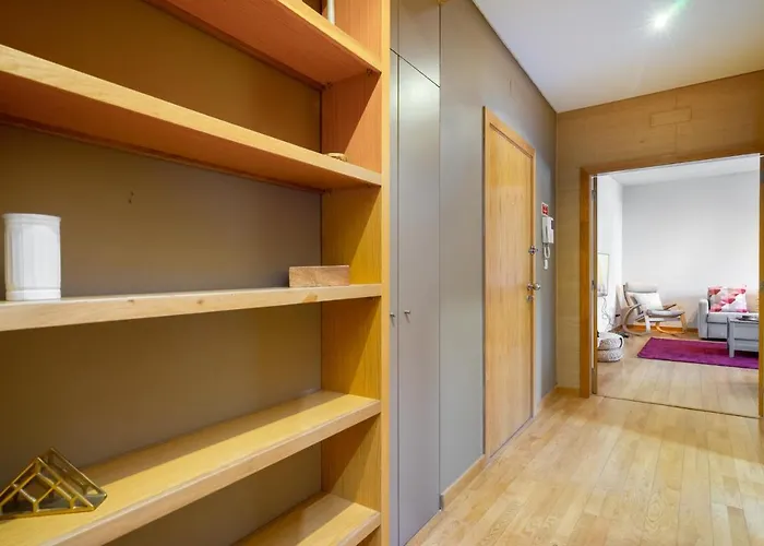 Whome Ajuda 31 Premium W/ Elevator & Parking شقة